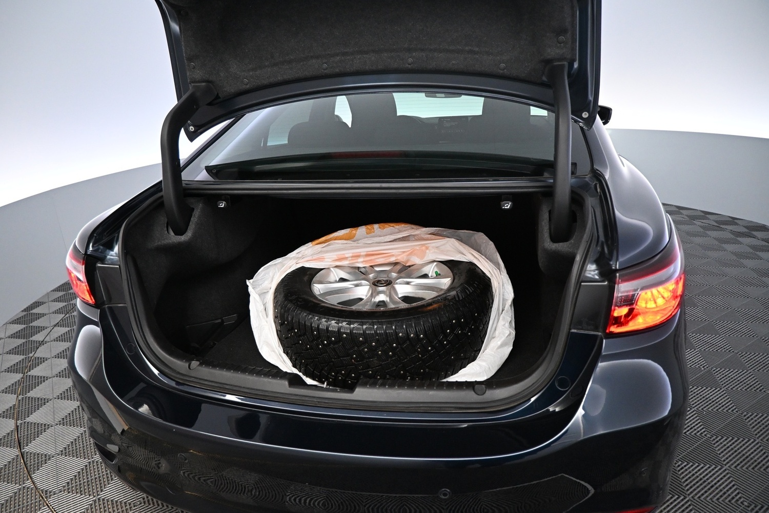Mazda 6 vaihtoauto