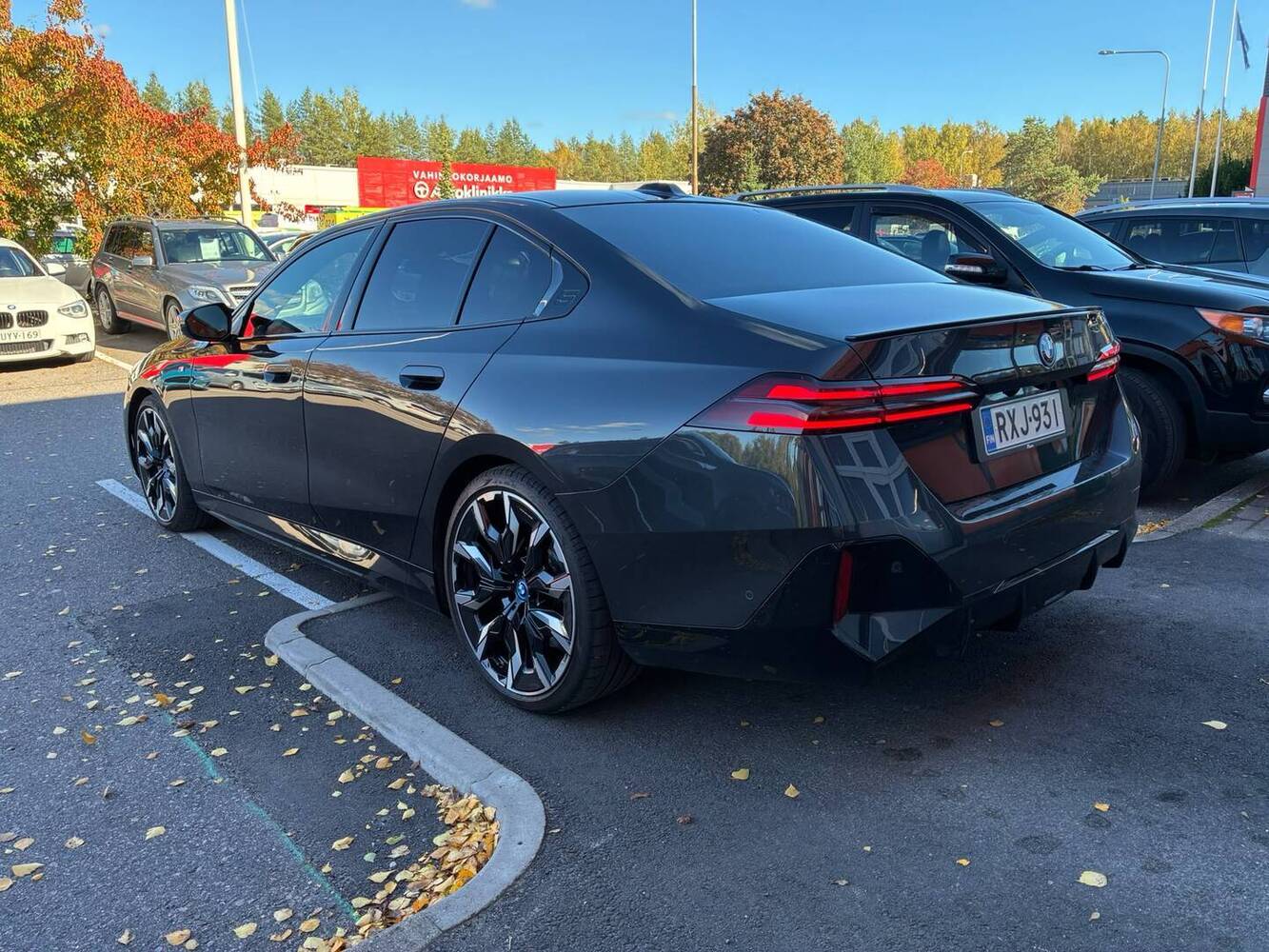 BMW i5 M60 vaihtoauto