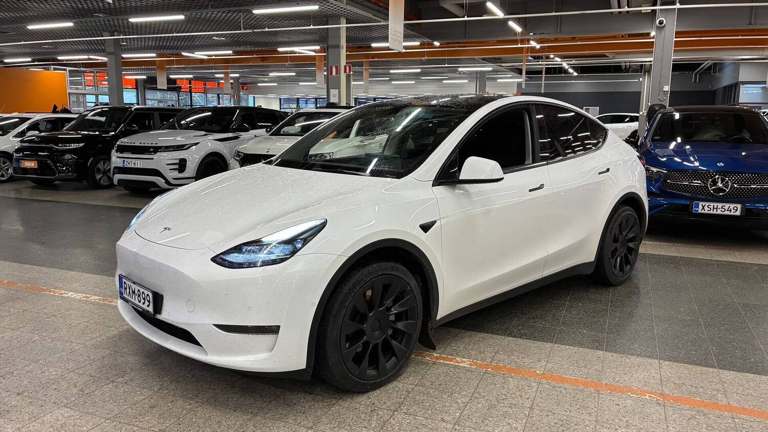 Tesla Model Y vaihtoauto
