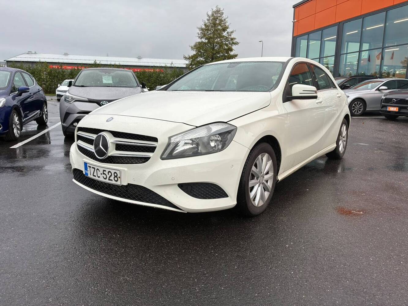 Mercedes-Benz A vaihtoauto