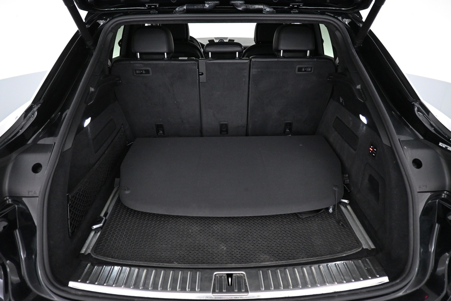 Porsche Cayenne vaihtoauto