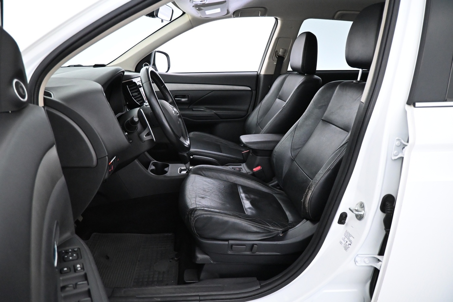 Mitsubishi Outlander vaihtoauto
