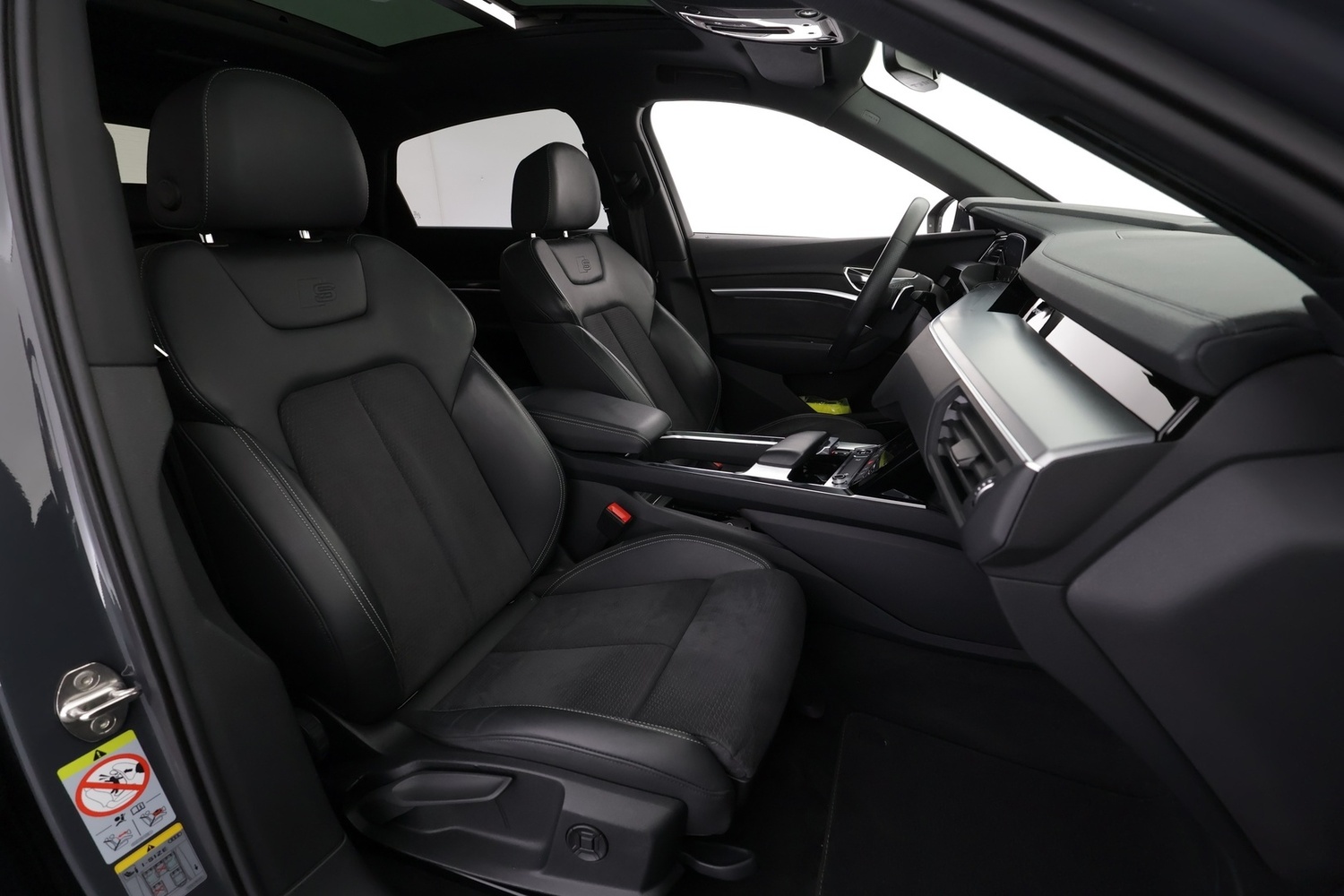 Audi Q8 e-tron vaihtoauto