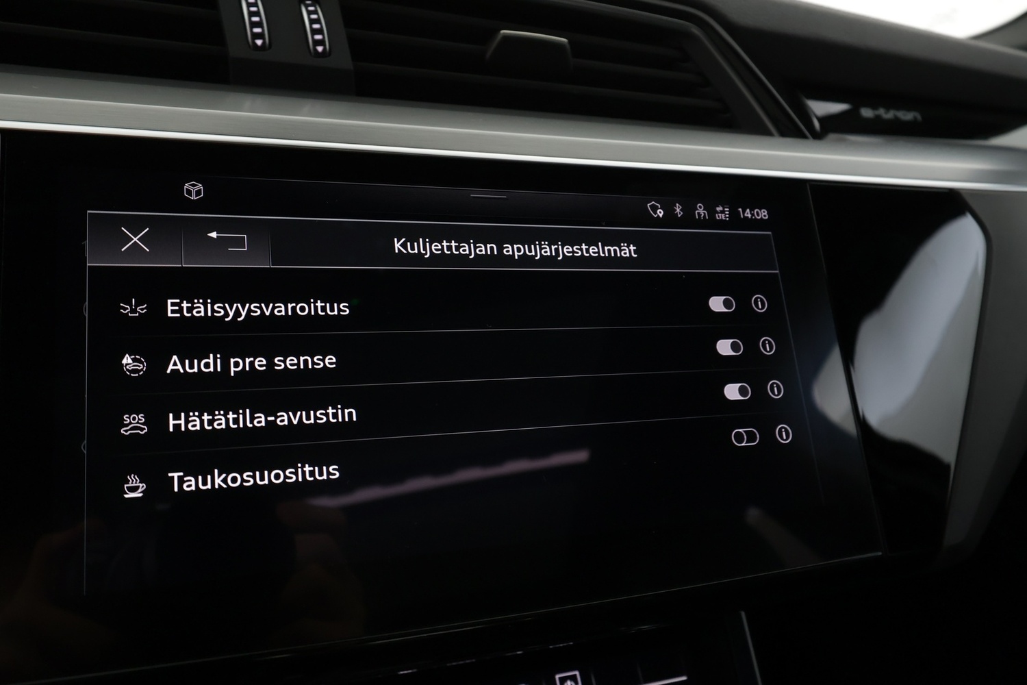 Audi Q8 e-tron vaihtoauto