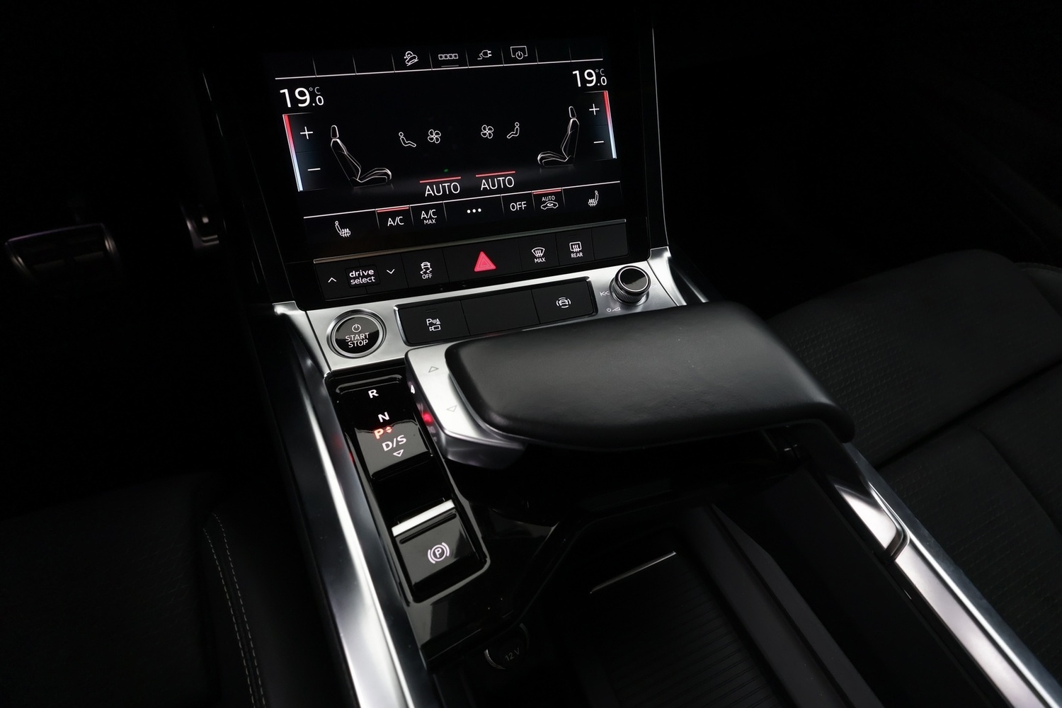 Audi Q8 e-tron vaihtoauto