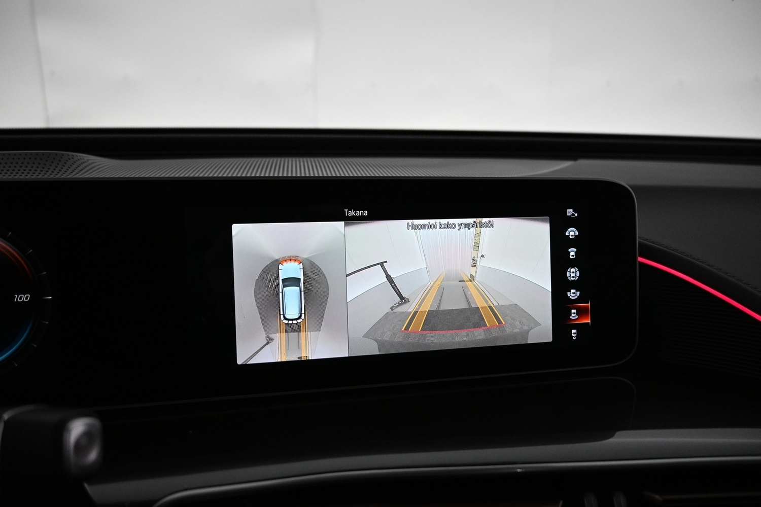 Mercedes-Benz EQC vaihtoauto