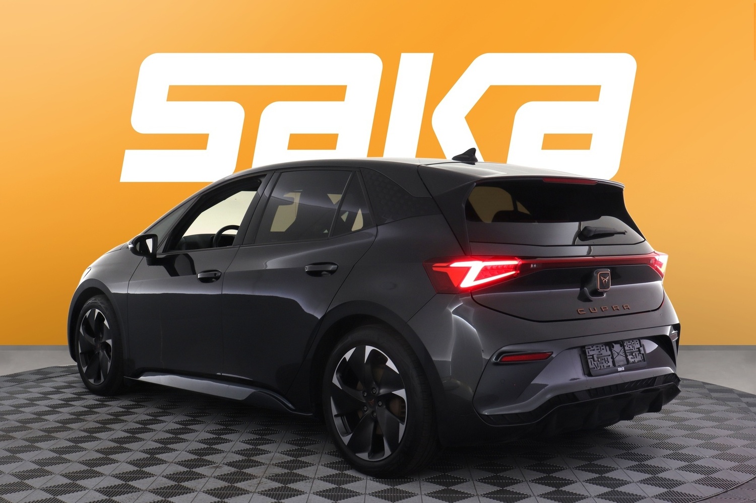 Cupra Born vaihtoauto