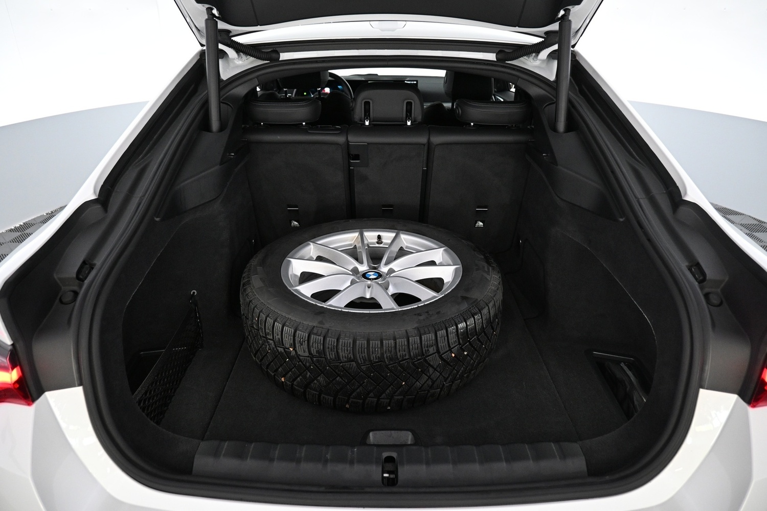 BMW i4 vaihtoauto