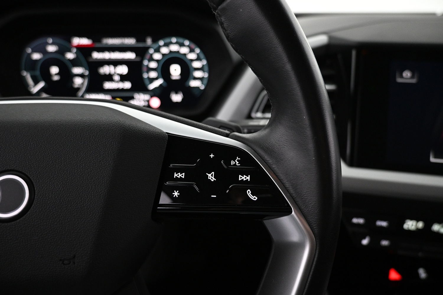 Audi Q4 e-tron vaihtoauto