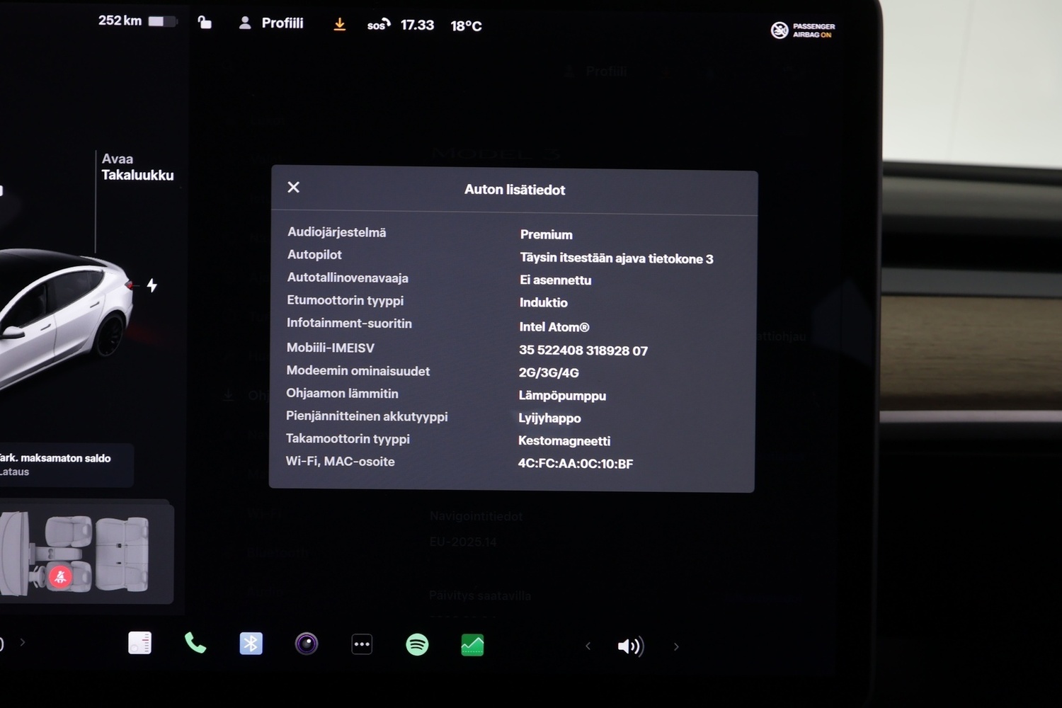 Tesla Model 3 vaihtoauto