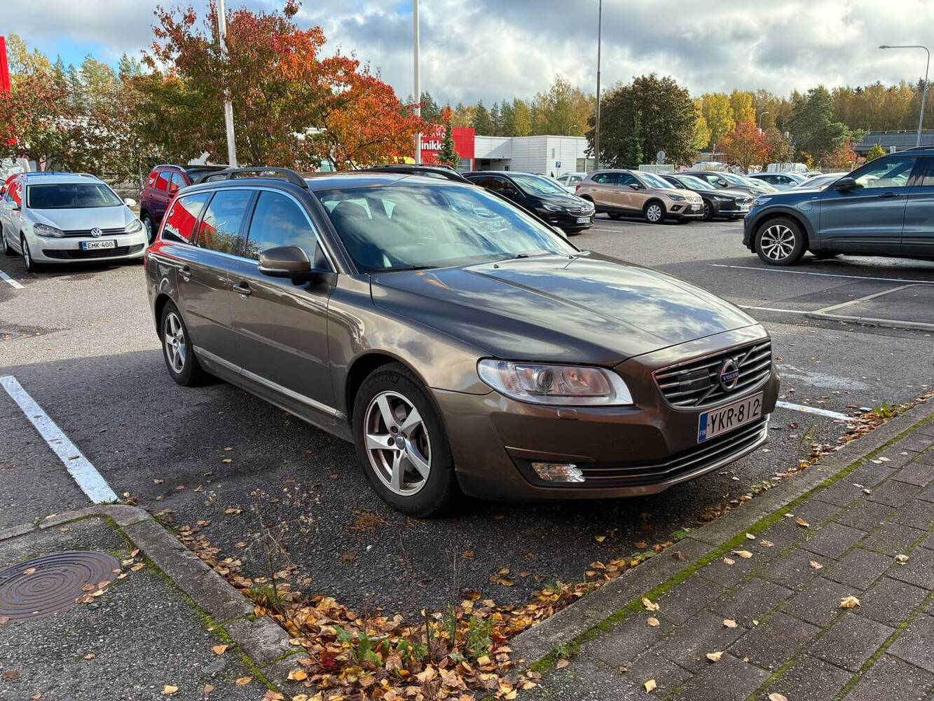 Volvo V70 vaihtoauto