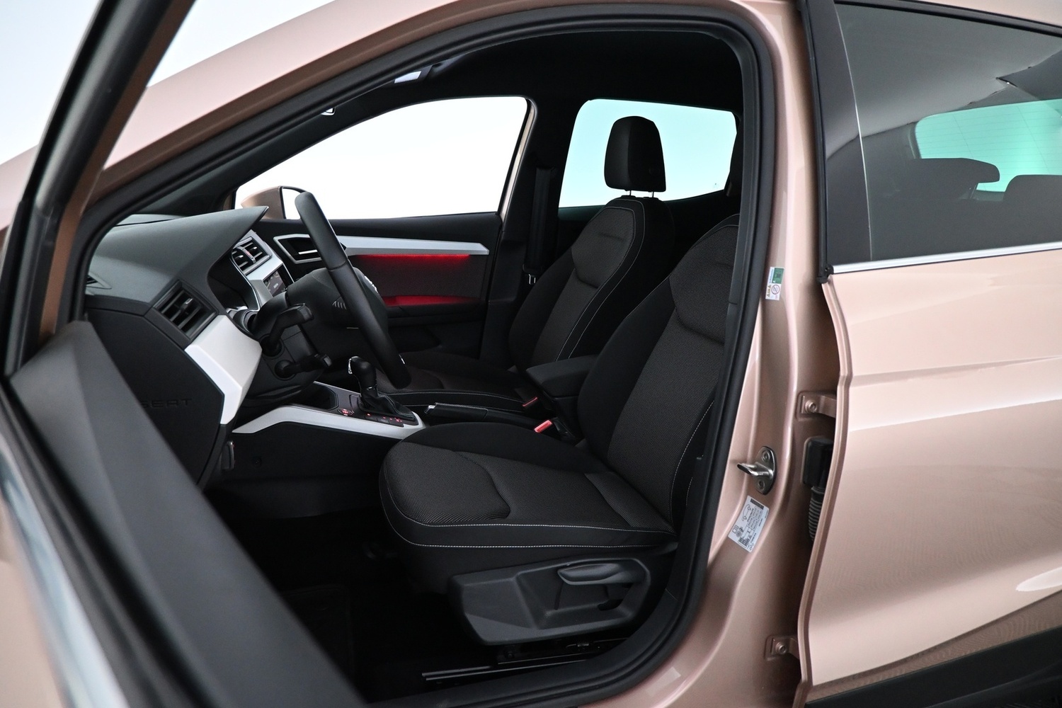 SEAT Arona vaihtoauto