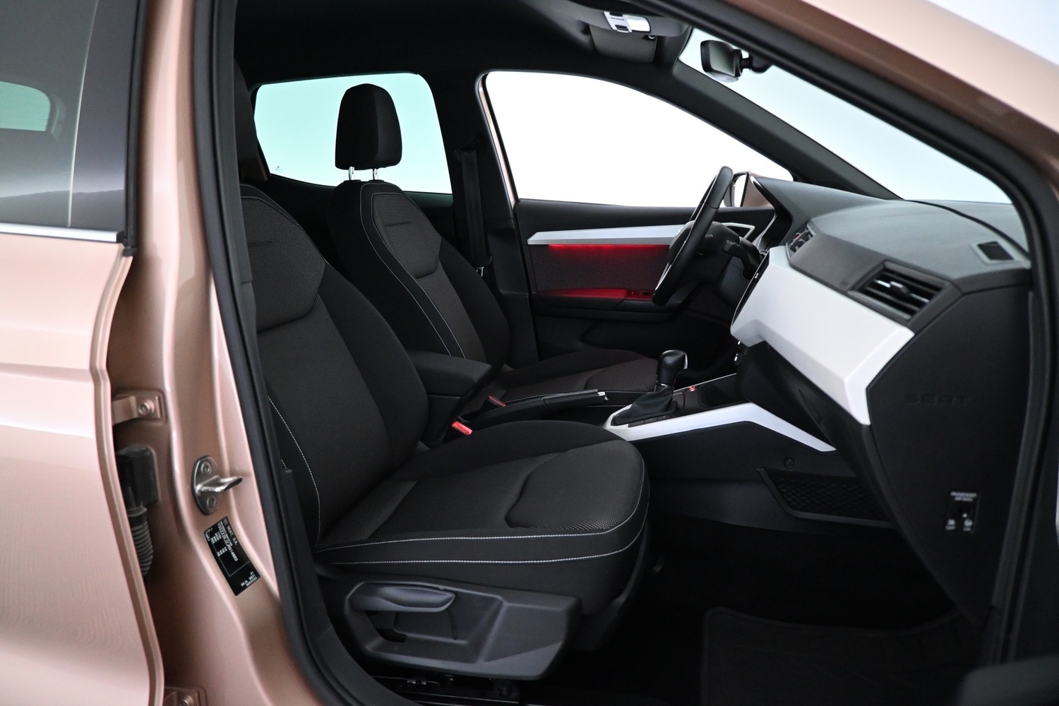SEAT Arona vaihtoauto