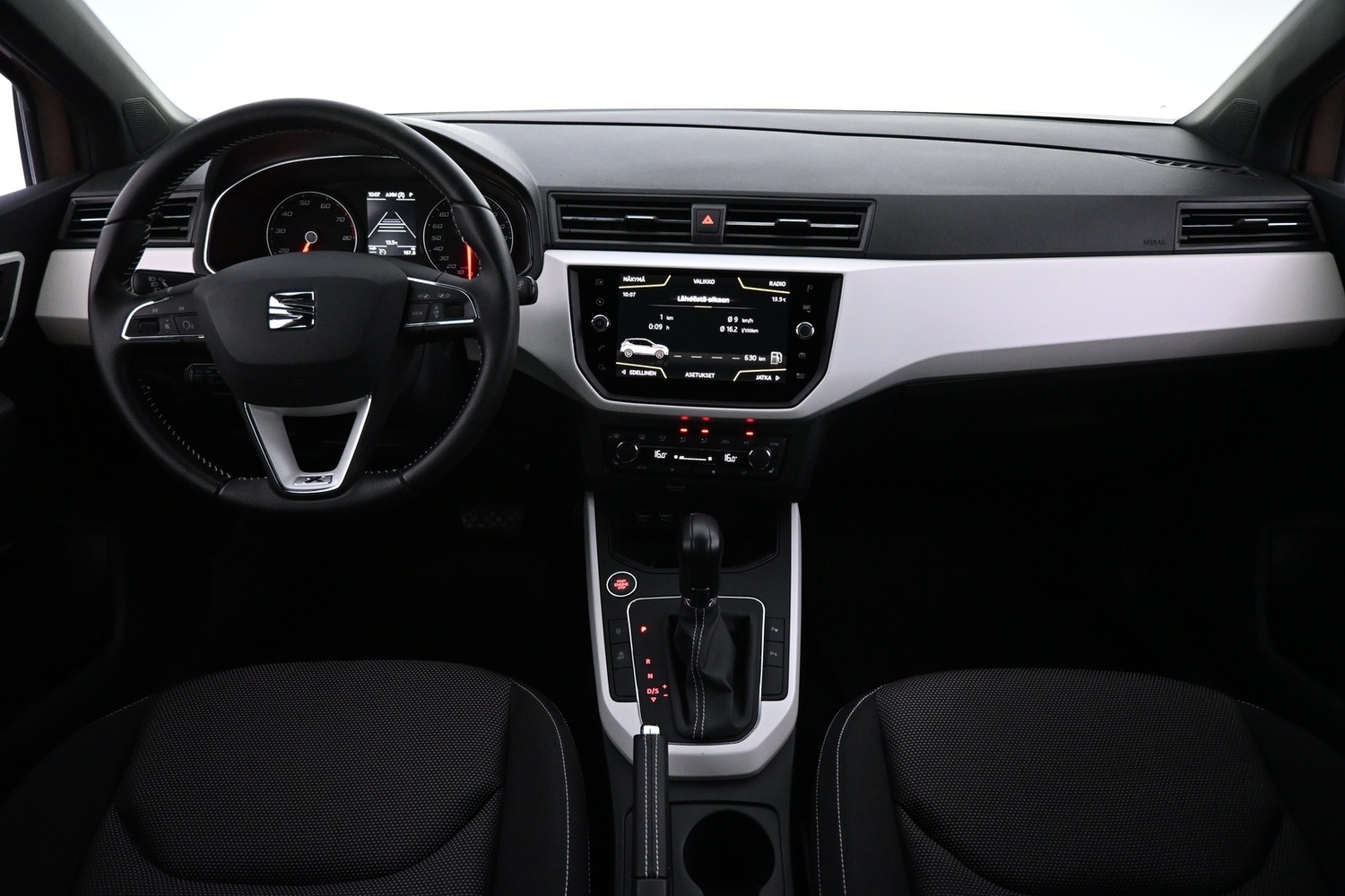 SEAT Arona vaihtoauto
