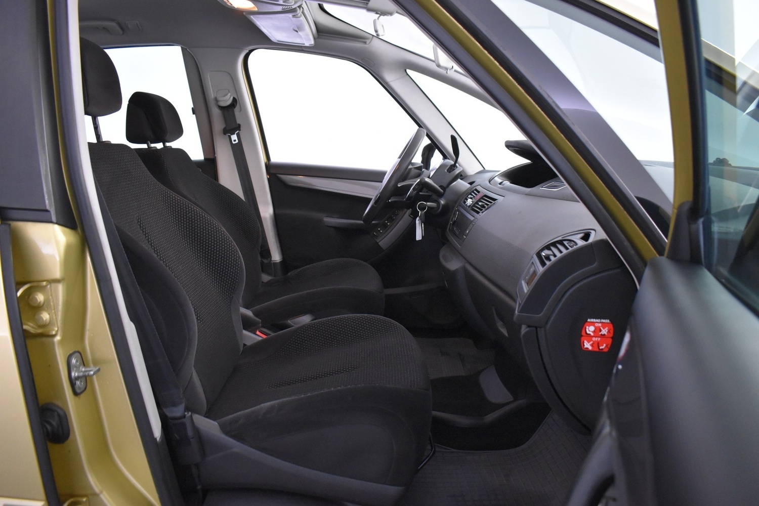 Citroën C4 Picasso vaihtoauto
