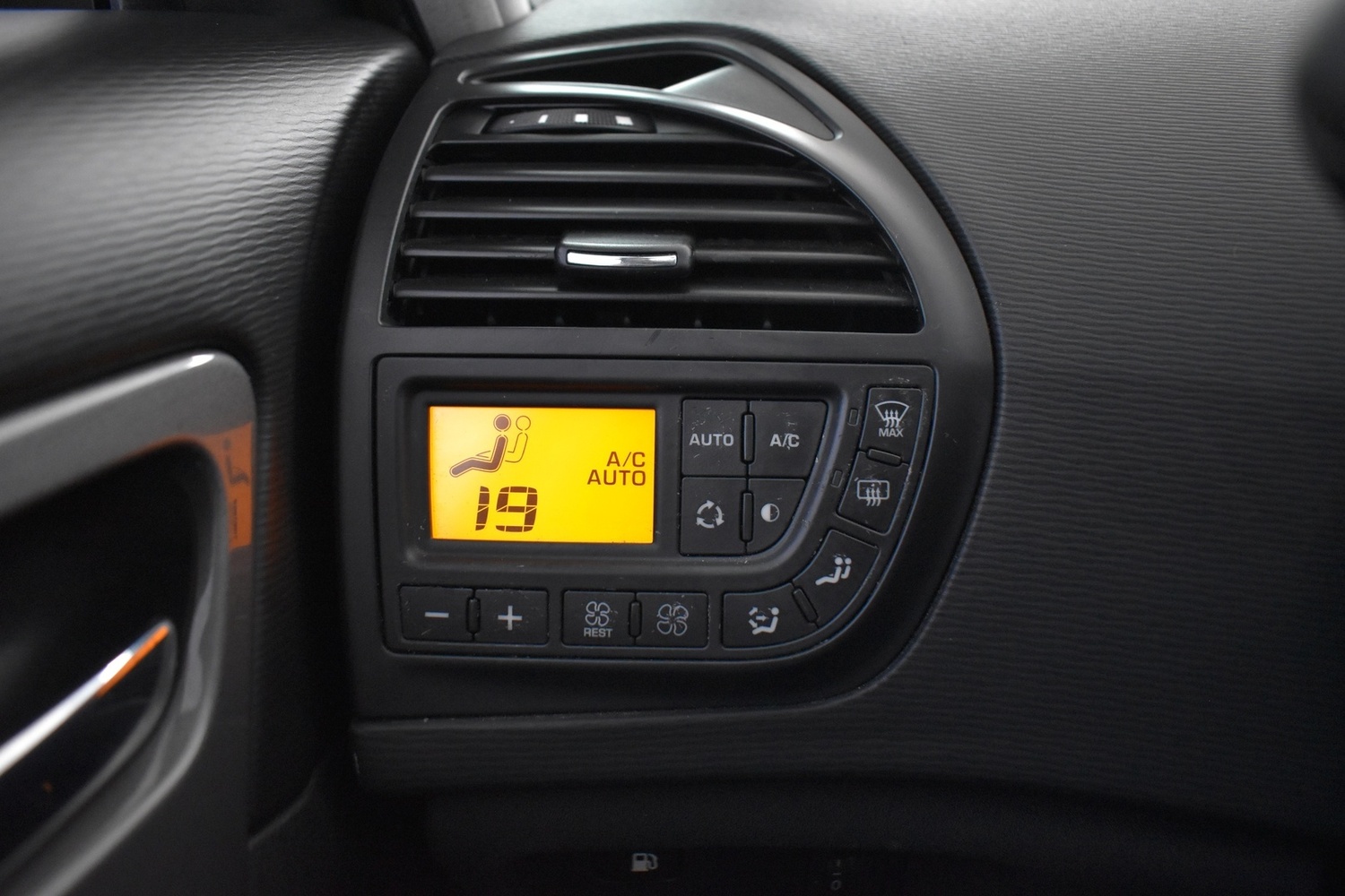 Citroën C4 Picasso vaihtoauto