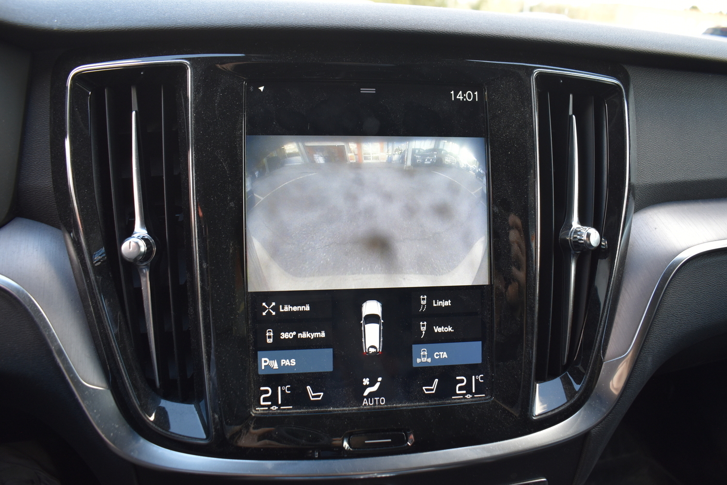 Volvo V60 Cross Country vaihtoauto