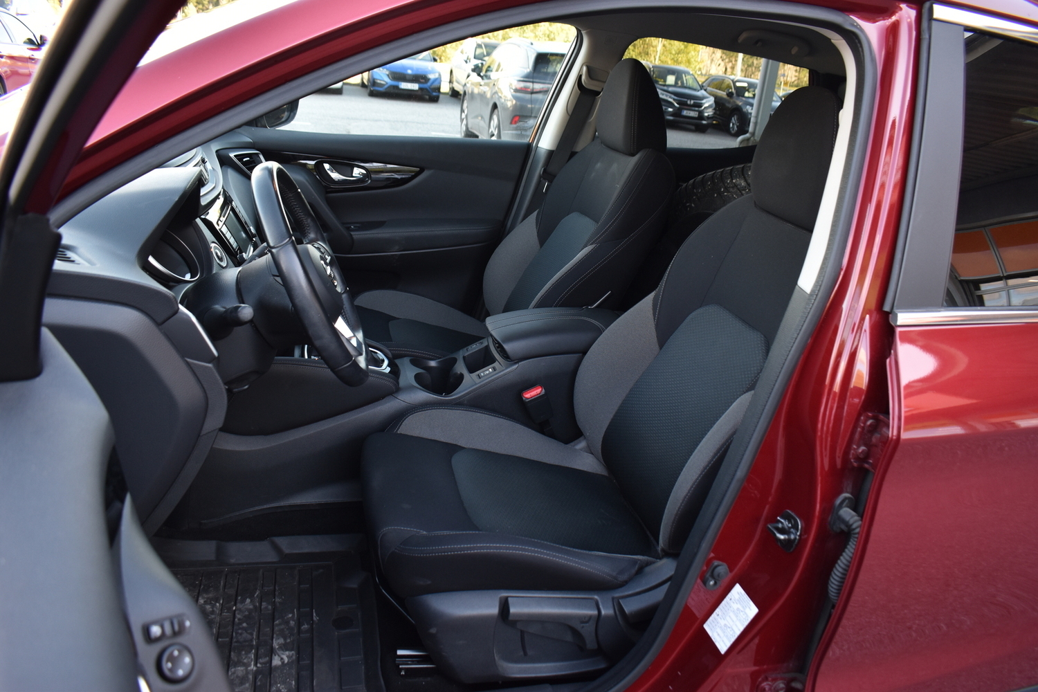 Nissan Qashqai vaihtoauto