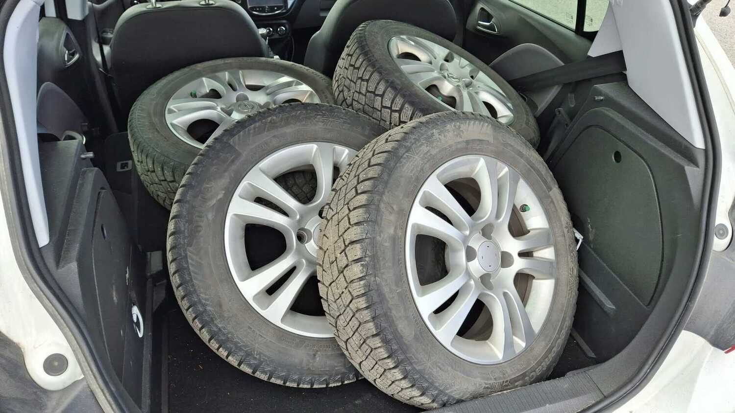 Opel Corsa vaihtoauto