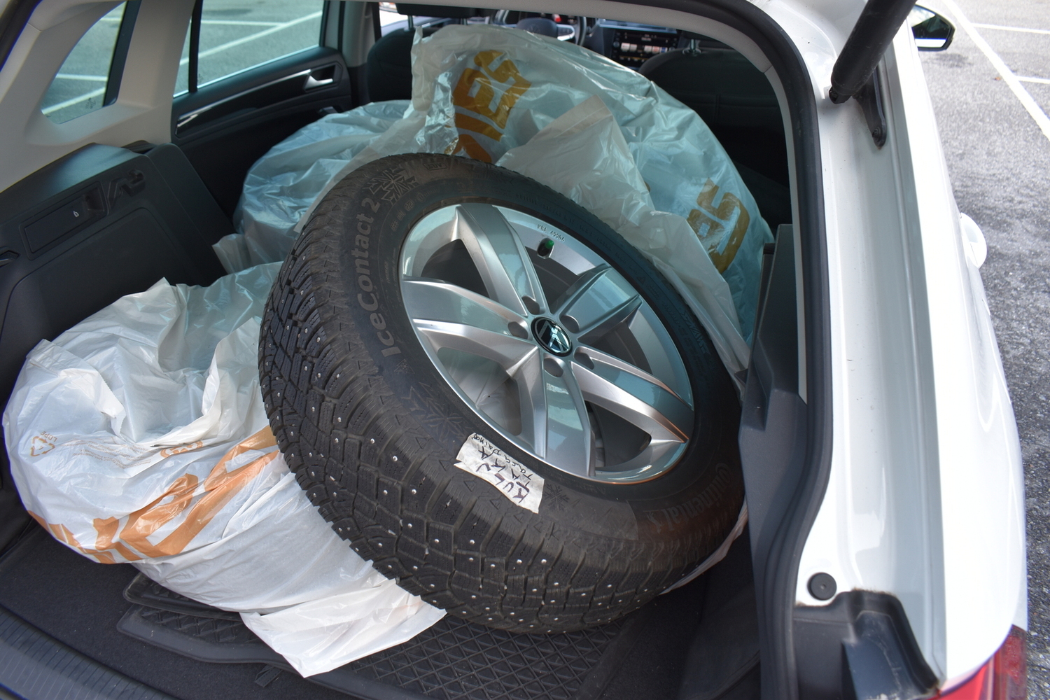 Volkswagen Tiguan vaihtoauto