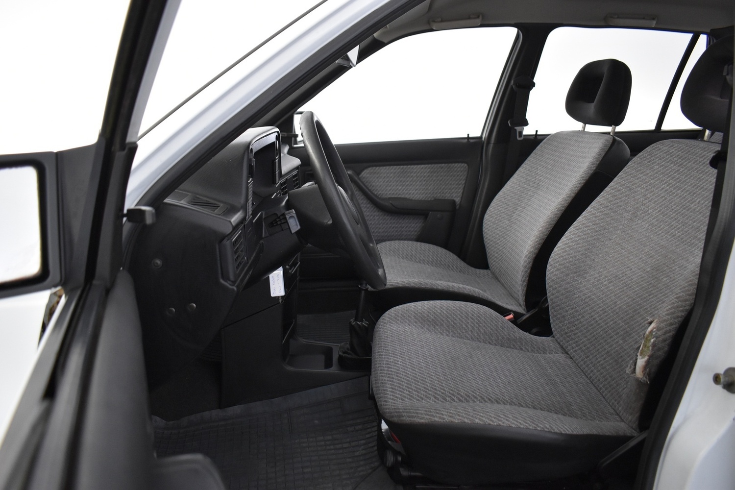Opel Kadett vaihtoauto