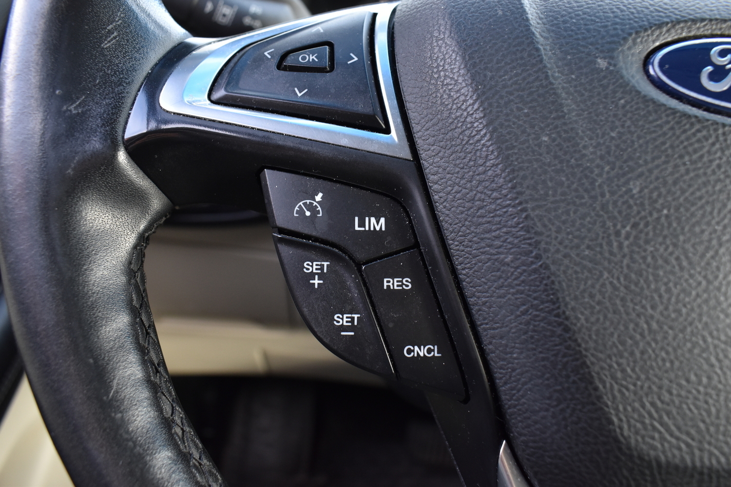 Ford Edge vaihtoauto