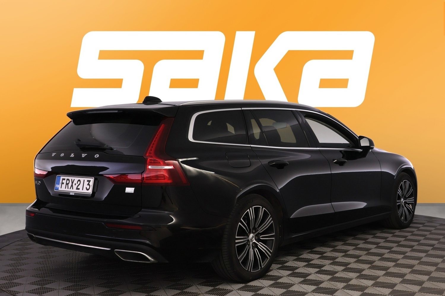 Volvo V60 vaihtoauto