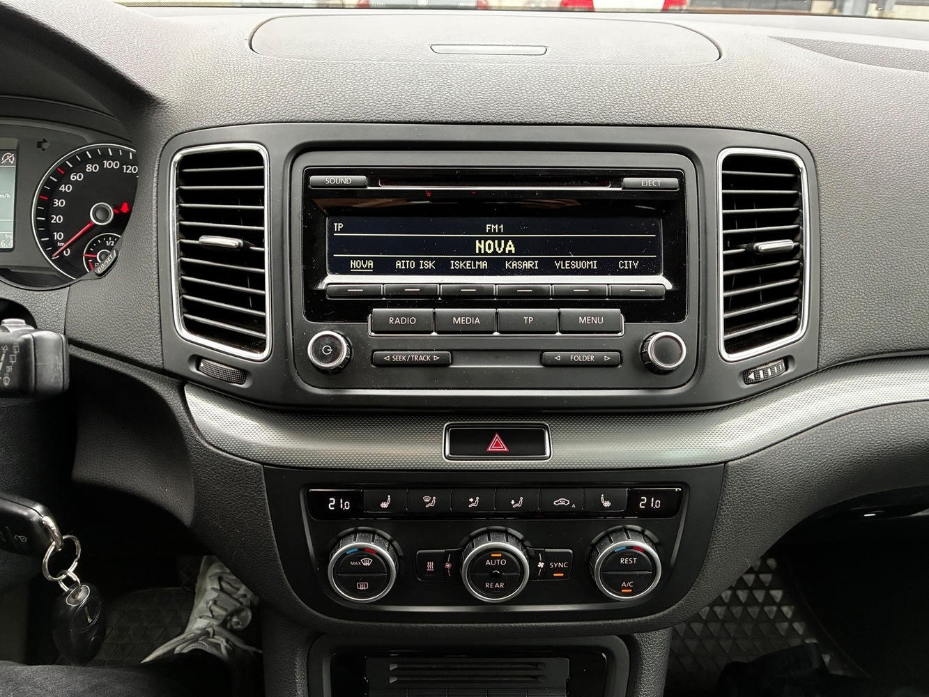 Volkswagen Sharan vaihtoauto