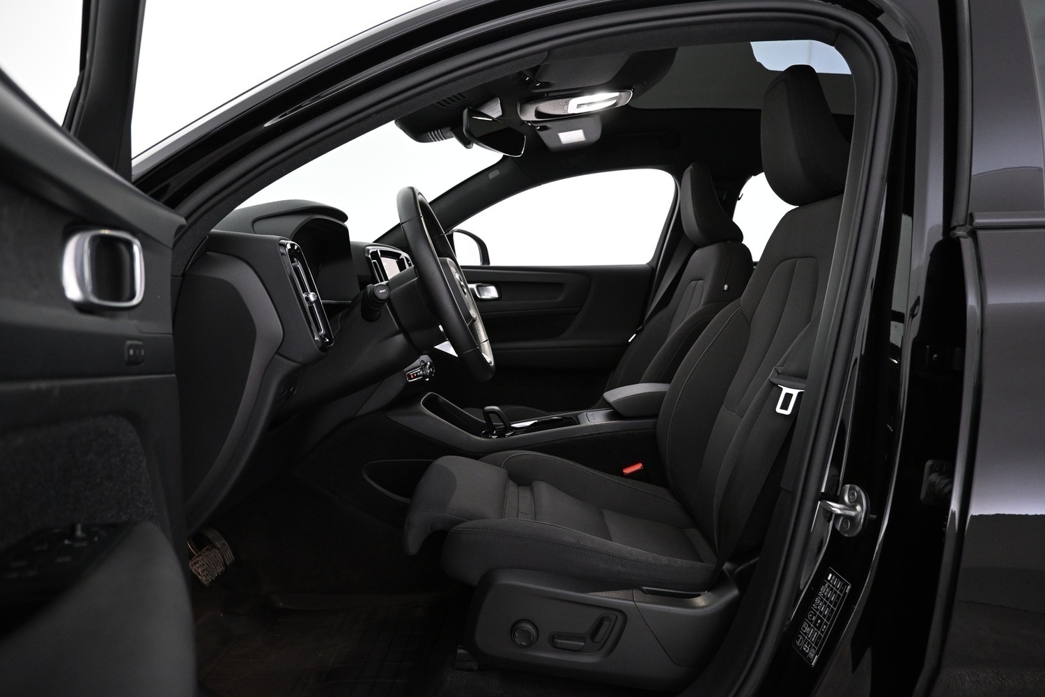 Volvo C40 vaihtoauto