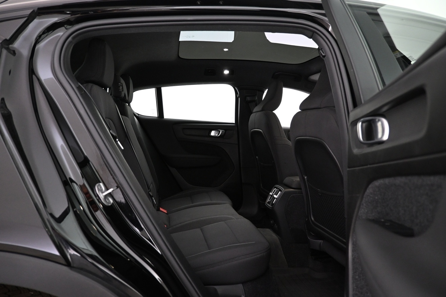 Volvo C40 vaihtoauto