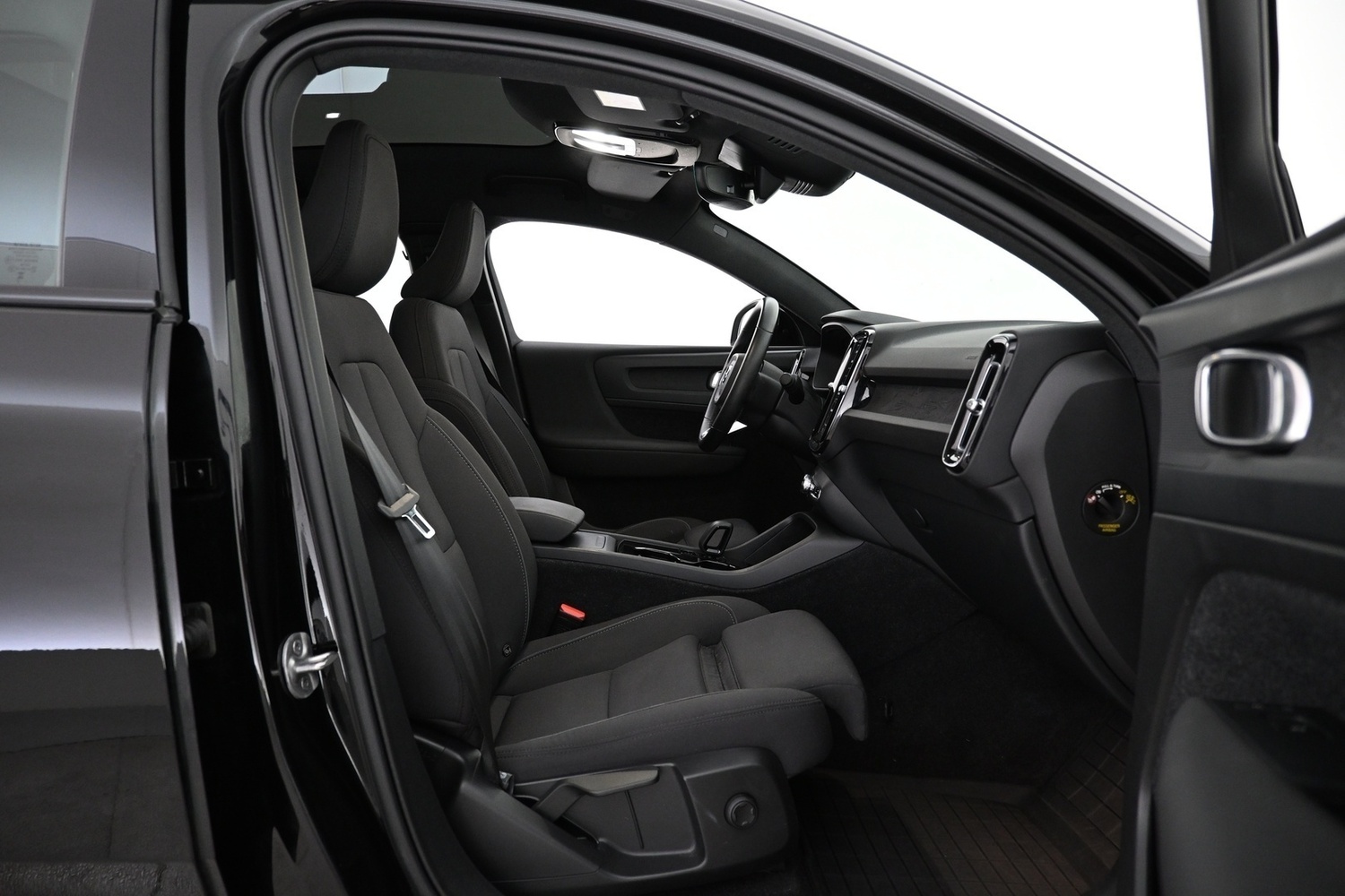 Volvo C40 vaihtoauto