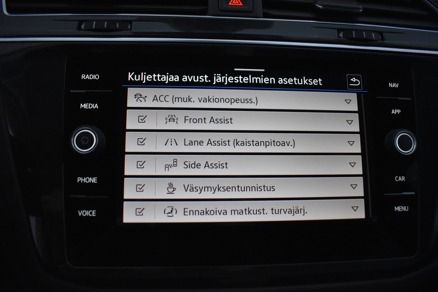 Volkswagen Tiguan vaihtoauto