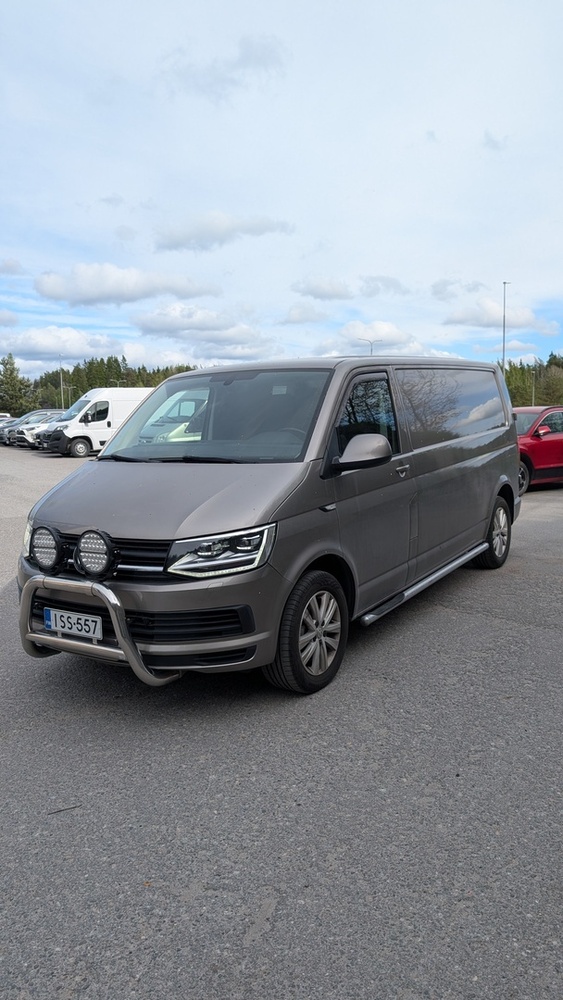 Volkswagen Transporter vaihtoauto