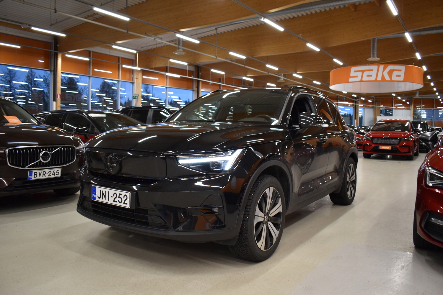 Volvo EX40 vaihtoauto