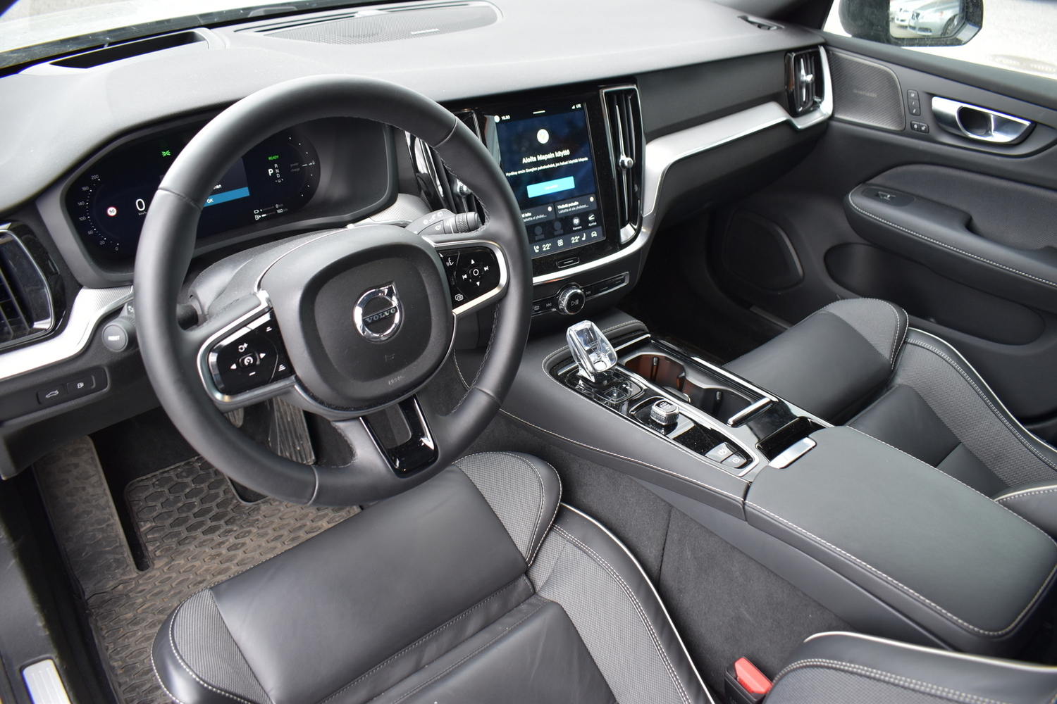 Volvo V60 vaihtoauto