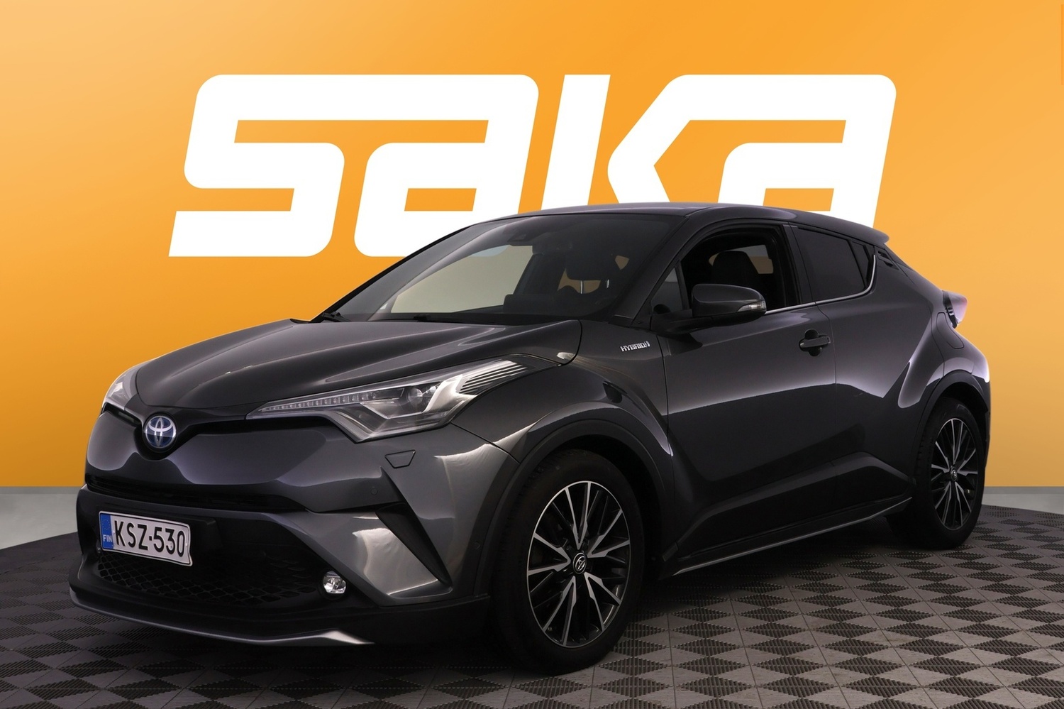 Toyota C-HR vaihtoauto