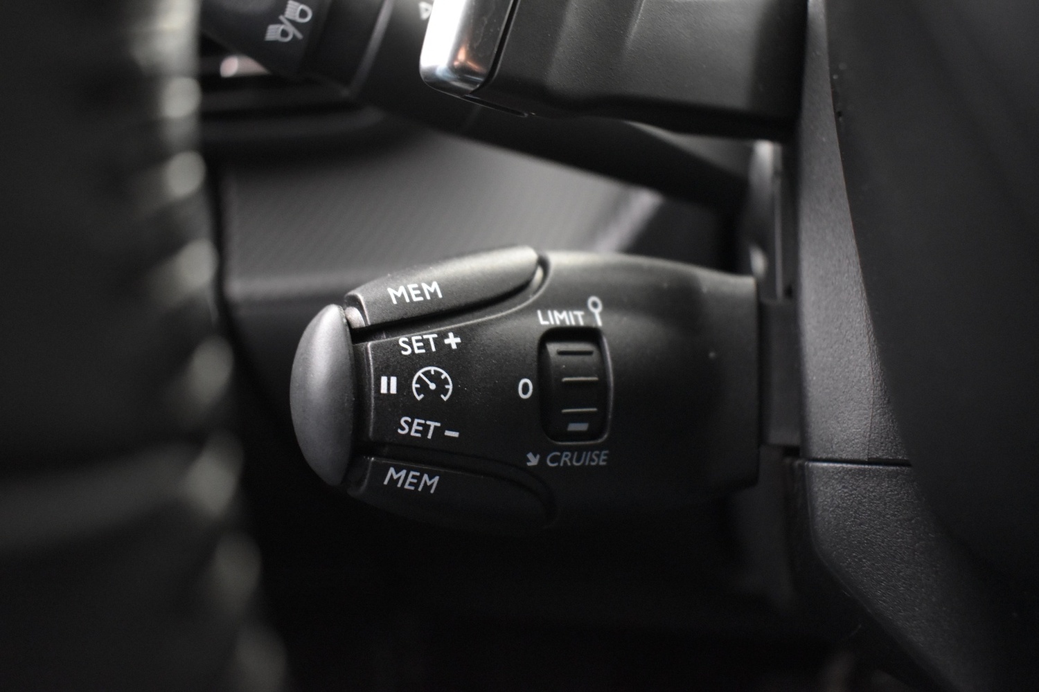 Peugeot 2008 vaihtoauto