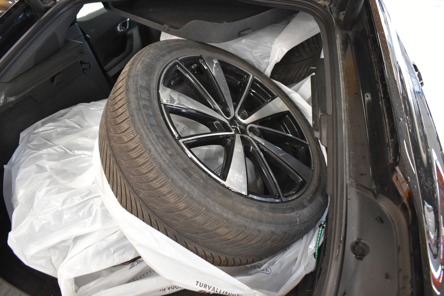 Polestar 2 vaihtoauto