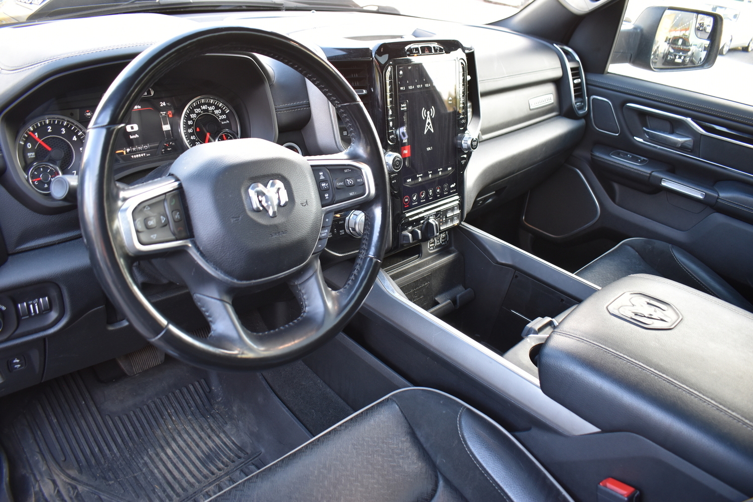 Dodge Ram 1500 vaihtoauto