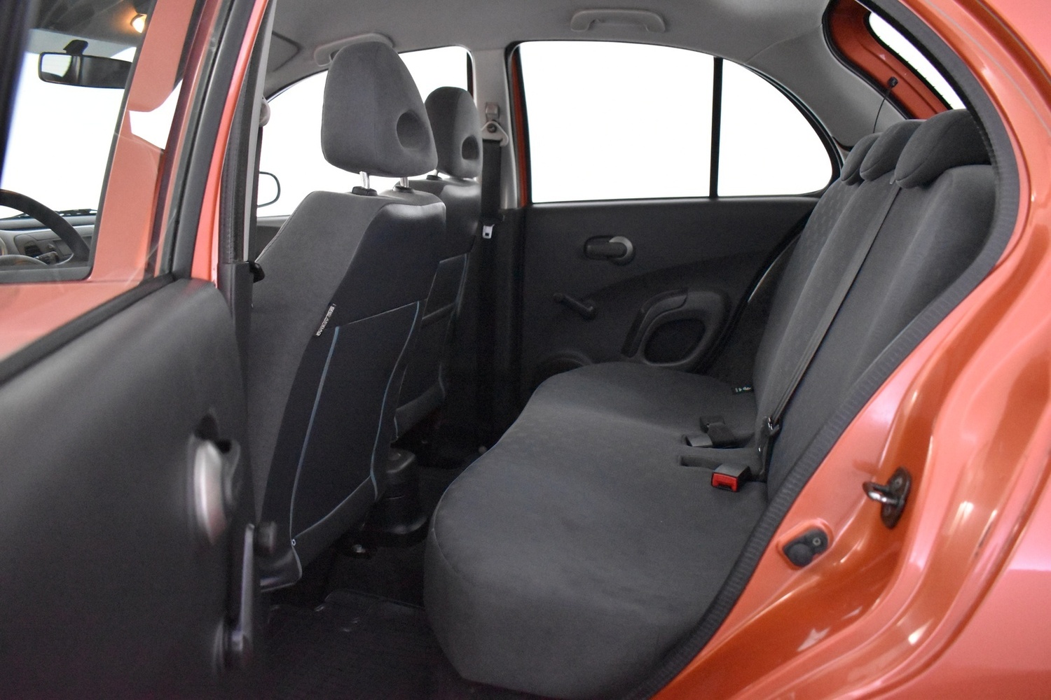 Nissan Micra vaihtoauto