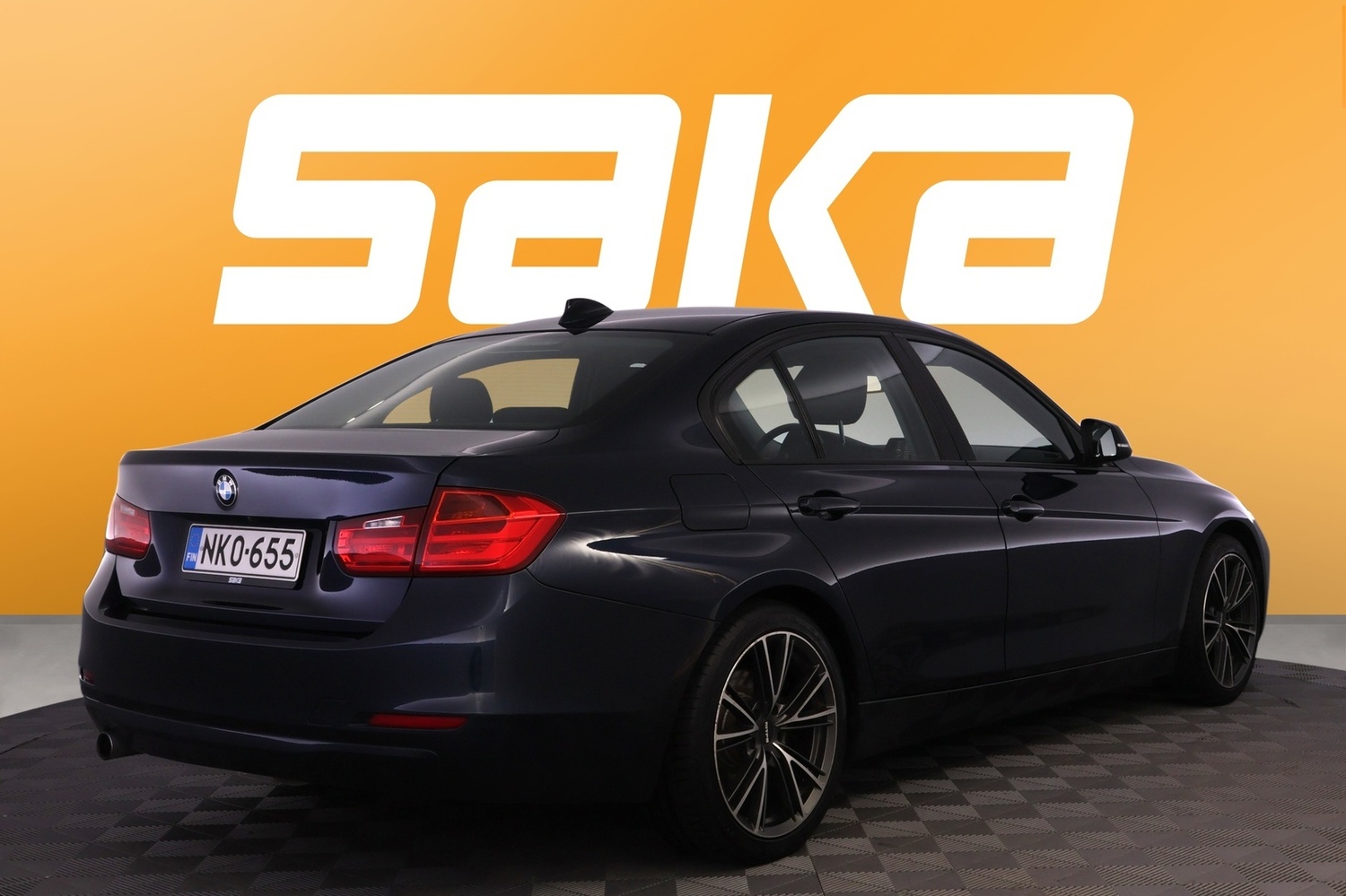 BMW 320 vaihtoauto