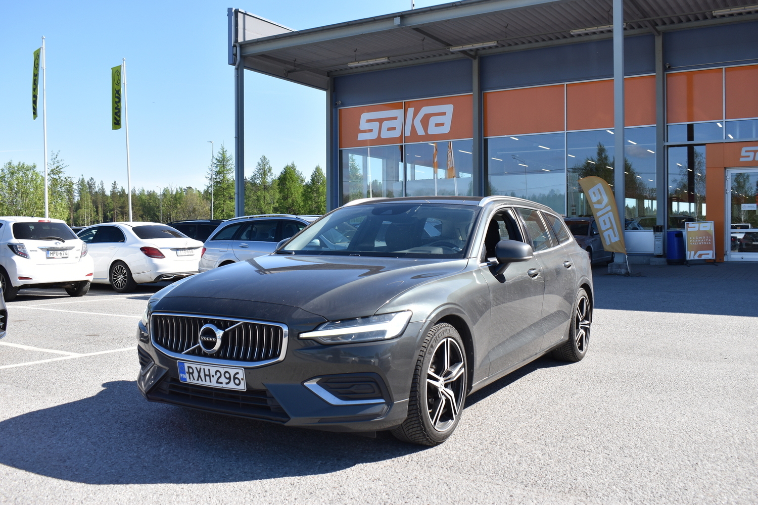 Volvo V60 vaihtoauto
