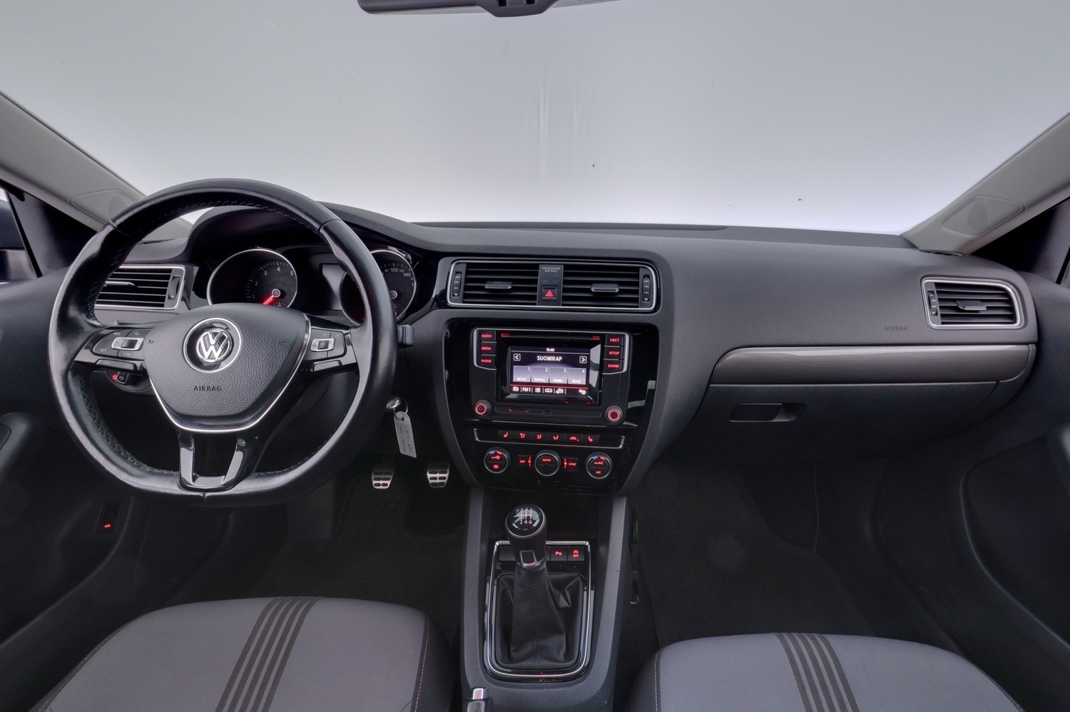 Volkswagen Jetta vaihtoauto
