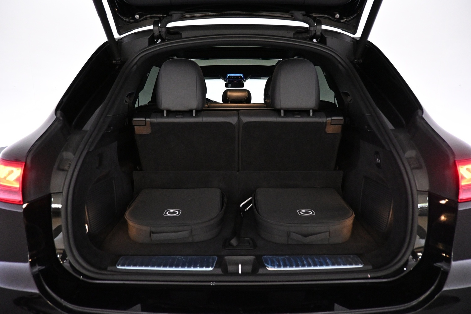Mercedes-Benz EQS vaihtoauto