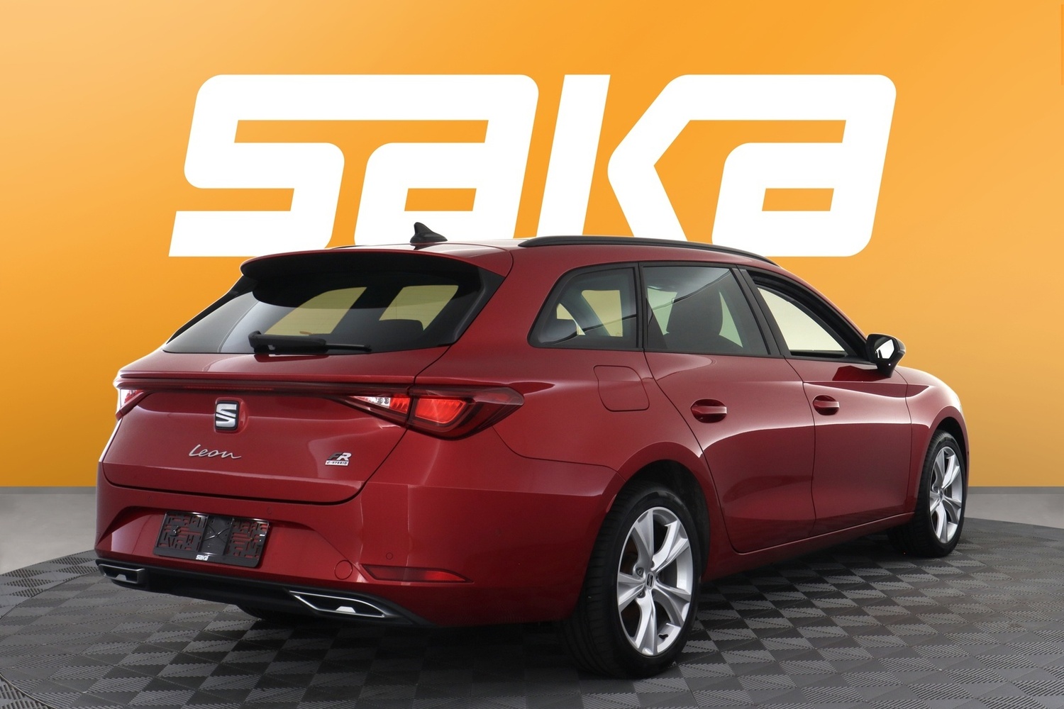SEAT Leon Sportstourer vaihtoauto