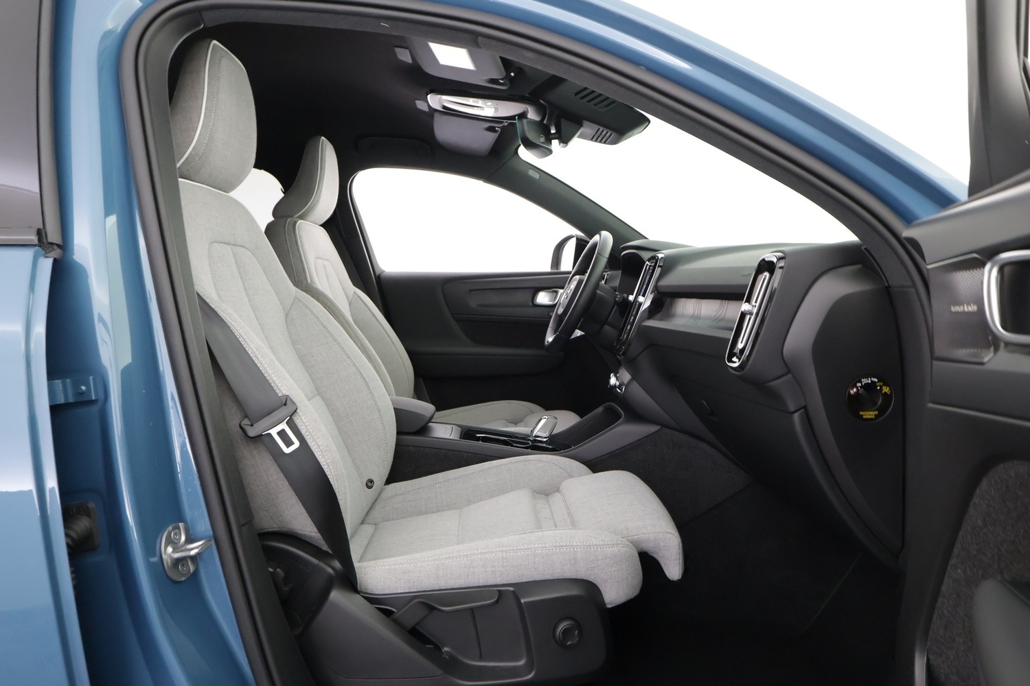 Volvo EX40 vaihtoauto