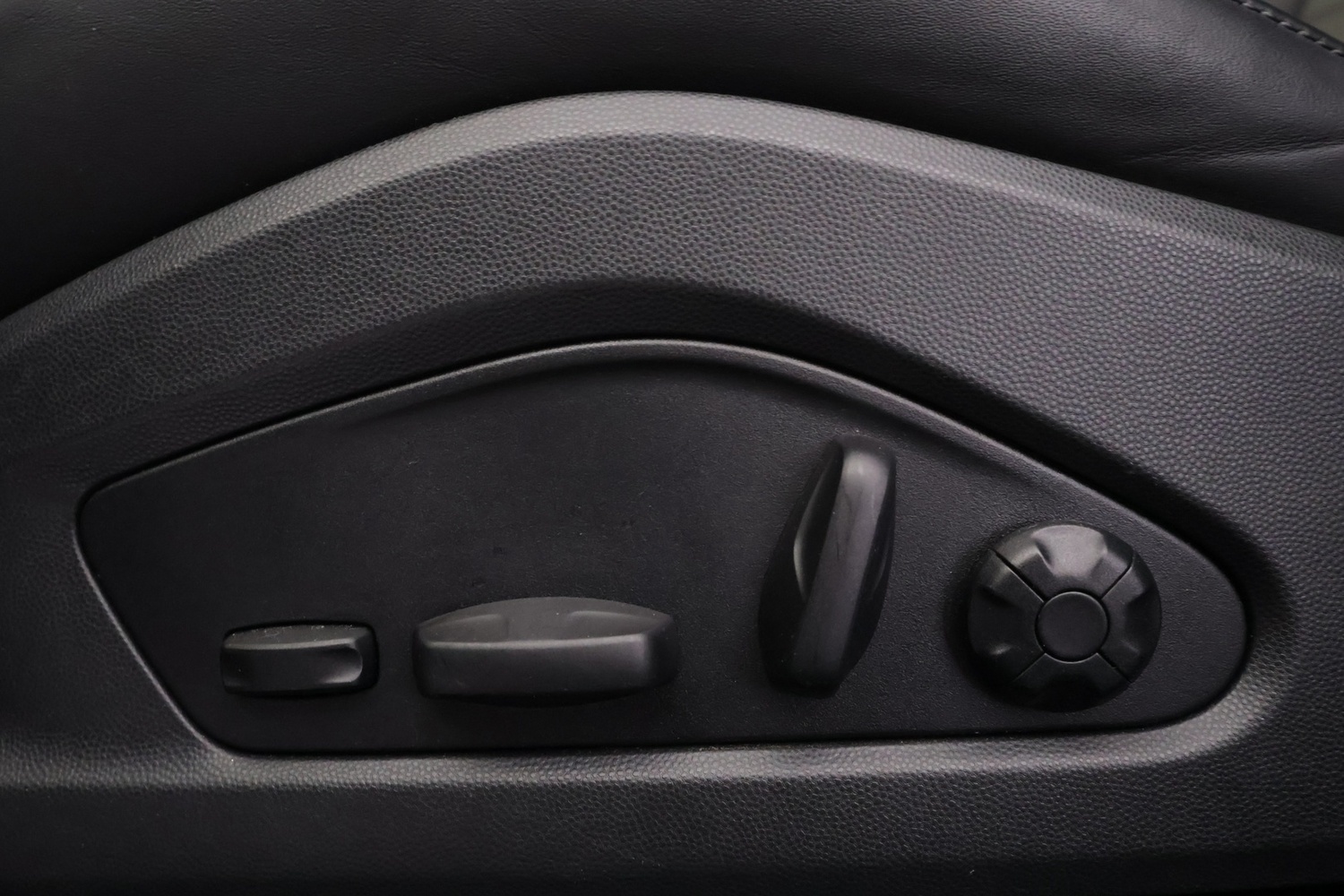 Porsche Macan vaihtoauto