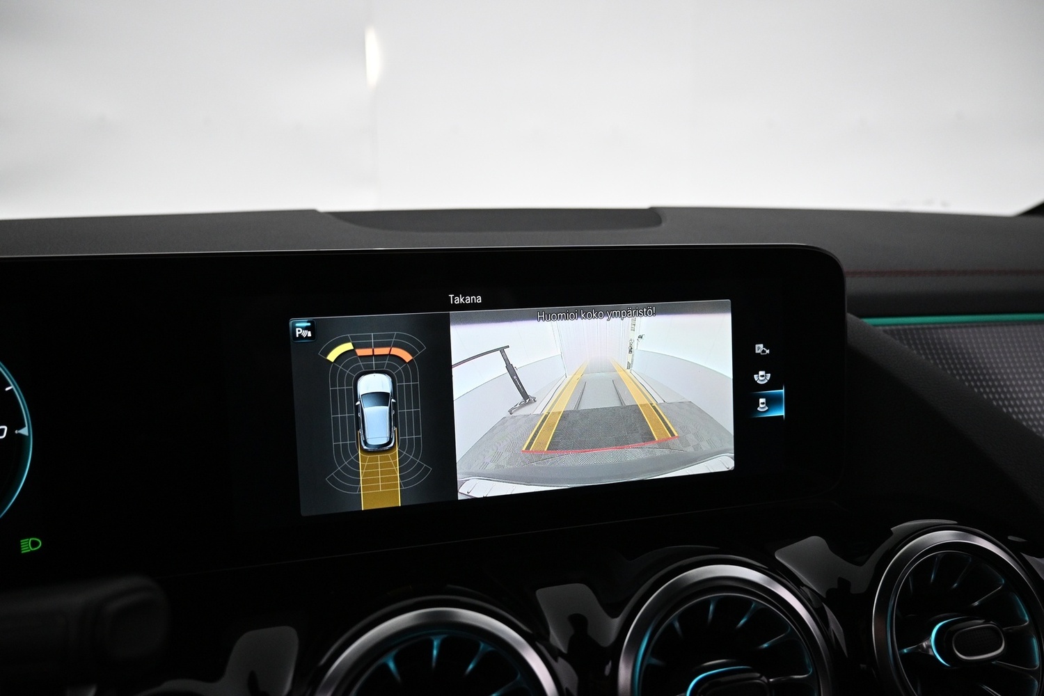 Mercedes-Benz EQA vaihtoauto