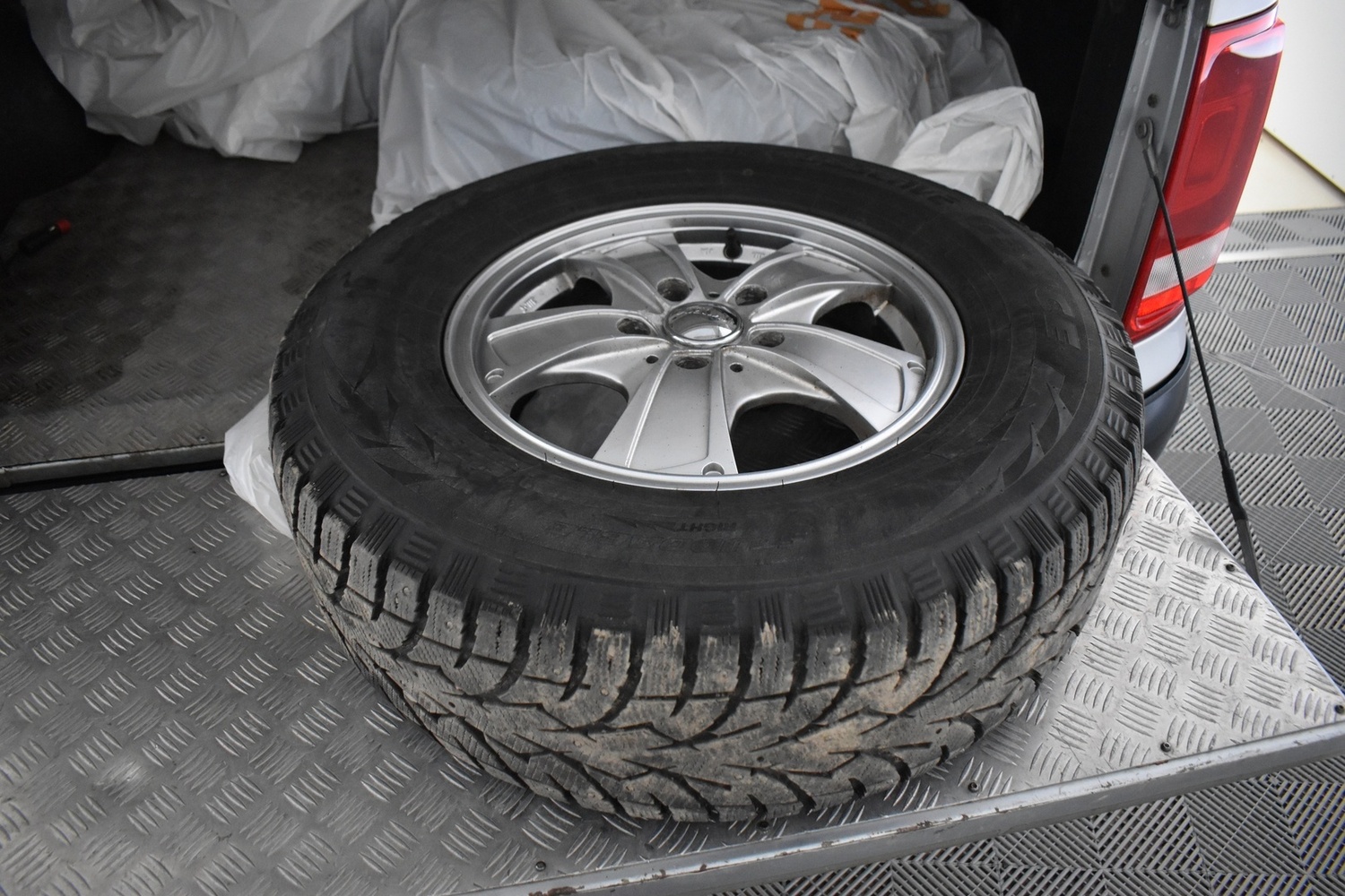 Volkswagen Amarok vaihtoauto