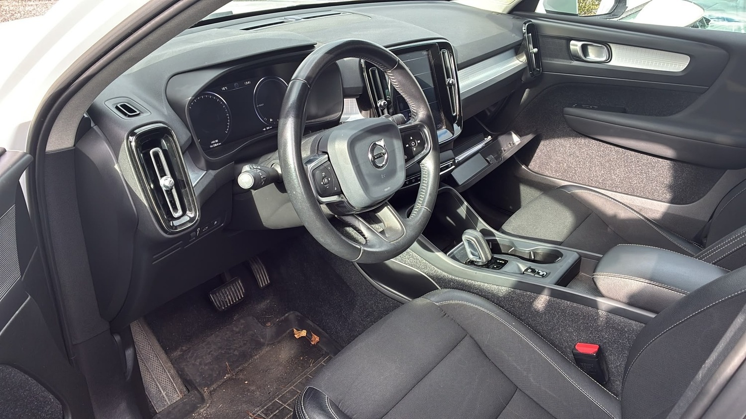 Volvo XC40 vaihtoauto
